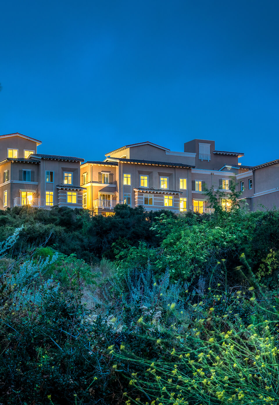 altura apartments